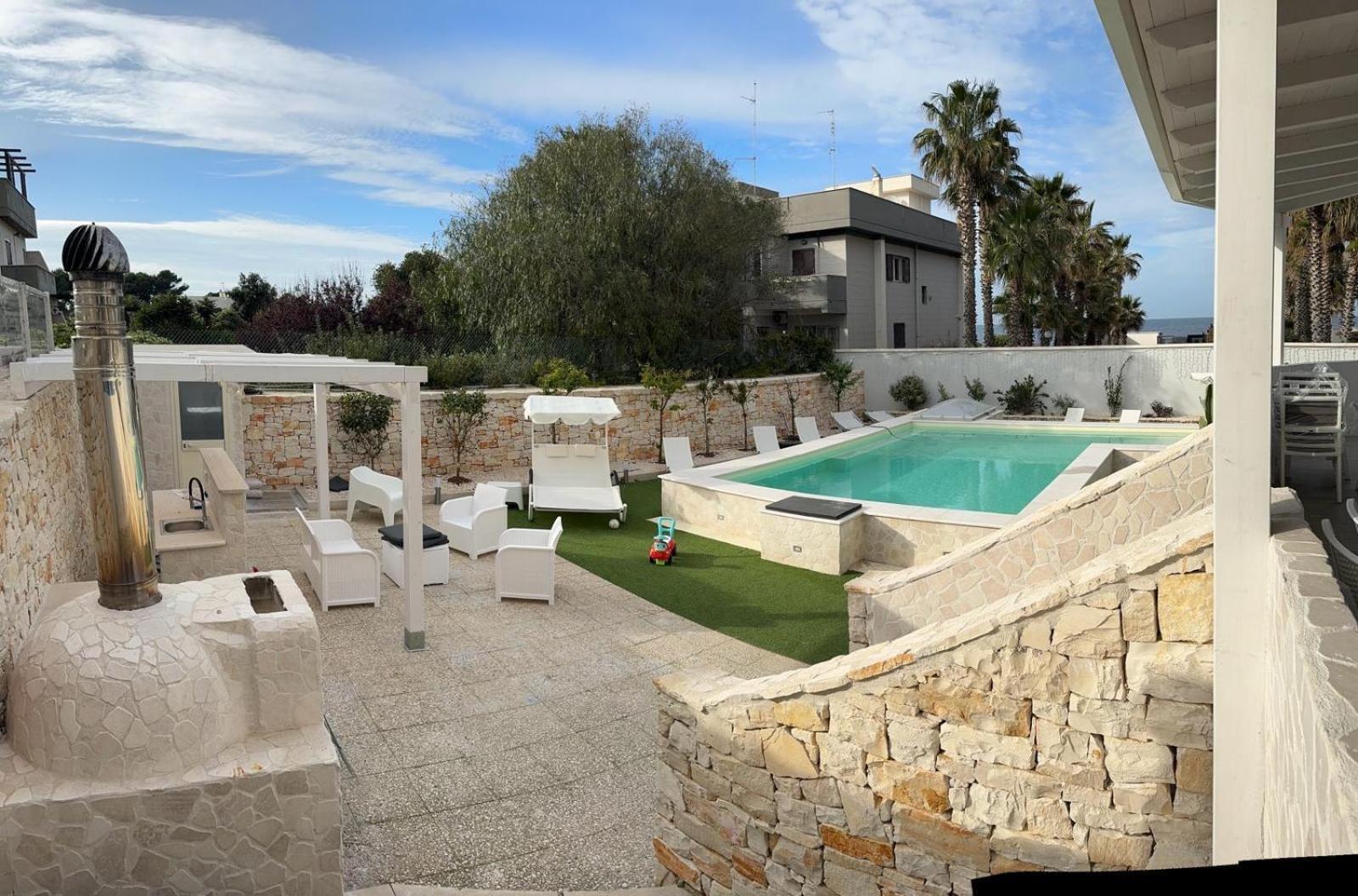 Bed and Breakfast Casa Al Mare Luxury Bari Exterior foto